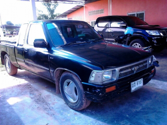 ขายถูกคับบ รถยก สภาพพร้อมใช้งาน ราคา 1 แสน บาท คับ  สนใจ ติดต่อ 081-7682048