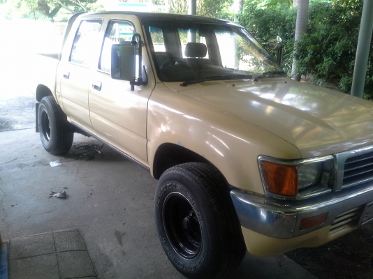 ขายรถสี่ประตูราคาไม่แพง ขายรถสี่ประตูราคาไม่แพง