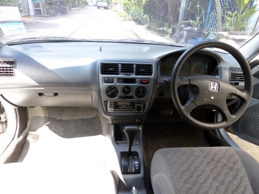 ขายด่วนรถบ้าน ฮอนด้า เจ้าของขายเอง City V-TEC typeZ ปี2001 เกียร์ออโต้ราคาต่อรองได้