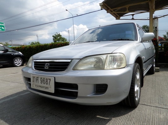 ขายด่วนรถบ้าน ฮอนด้า เจ้าของขายเอง City V-TEC typeZ ปี2001 เกียร์ออโต้ราคาต่อรองได้