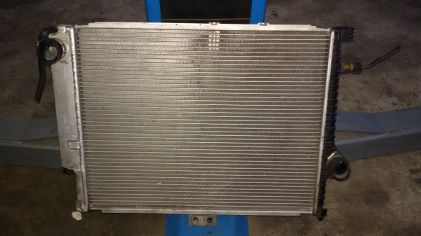 ขายหม้อน้ำ bmw e36 ฝาเนียมญี่ปุ่น ขายหม้อน้ำ bmw e36 ฝาเนียมญี่ปุ่น