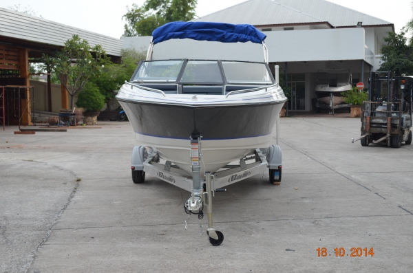Regal 18 foot w/aluminium trailer w/bimini (ไม่มีเครื่องน่ะครับ)