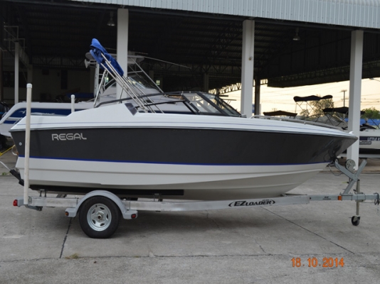 Regal 18 foot w/aluminium trailer w/bimini (ไม่มีเครื่องน่ะครับ)