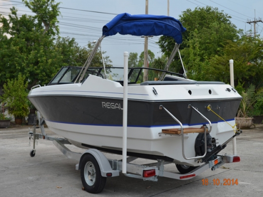 Regal 18 foot w/aluminium trailer w/bimini (ไม่มีเครื่องน่ะครับ)