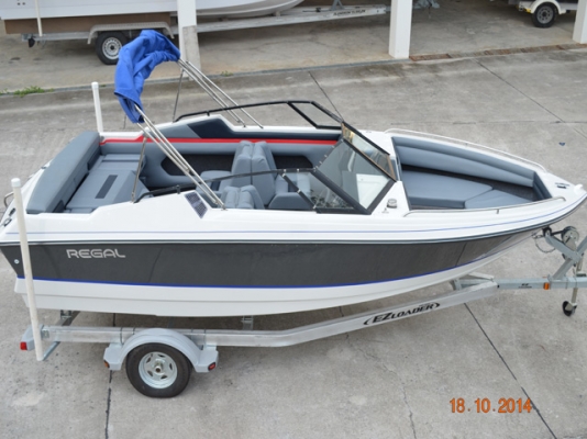Regal 18 foot w/aluminium trailer w/bimini (ไม่มีเครื่องน่ะครับ)