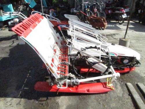 รถปลูกข้าวดำนาแบบเดินตาม !!!   YANMAR      AR400    รหัสสินค้า : 14001883     หรือเพิ่มเติมไดที่ www.nihonmono.com