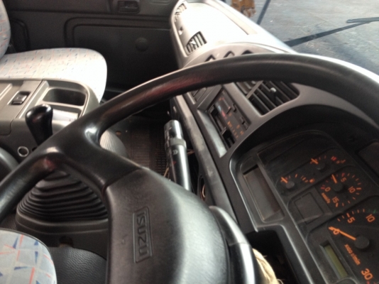 ขายหัว ISUSU 320 ปี 52 + ถัง 40,000 ลิตร สภาพดี (คุณโบว์)