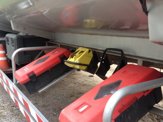 ขายหัว ISUSU 320 ปี 52 + ถัง 40,000 ลิตร สภาพดี (คุณโบว์)