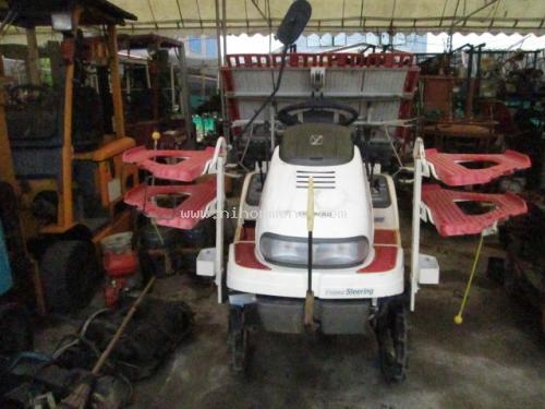 รถปลูกข้าวดำนาแบบนั่งขับ !!!   YANMAR    RR40    รหัสสินค้า : 14001924  หรือเพิ่มเติมไดที่ www.nihonmono.com