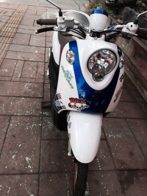 ขาย มอไซ yamaha  fino ถูกๆๆมีทะเบียนพร้อมโอน