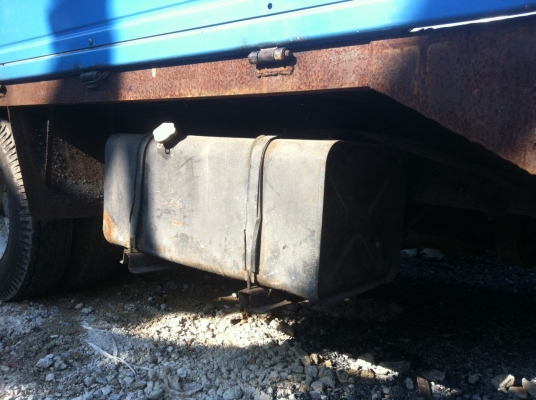 ขายรถ6ล้อเครื่อง100แรงสภาพดี หัวสวย ไม่ผุ ขายรถ6ล้อเครื่อง100แรงสภาพดี หัวสวย ไม่ผุ