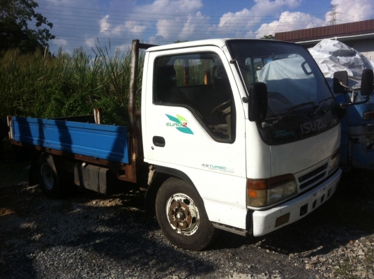 ขายรถ6ล้อเครื่อง100แรงสภาพดี หัวสวย  ไม่ผุ