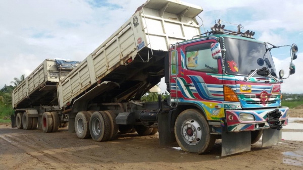 HINOเมกก้าเครื่อง260แม่ลูก3คานยัดครัชซึสวย.สภาพสวยพร้อมใช้งาน.ราคา1,650,000บ