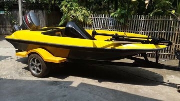 ขายเรือ 70 แรง yamaha มีเครื่องเสียง