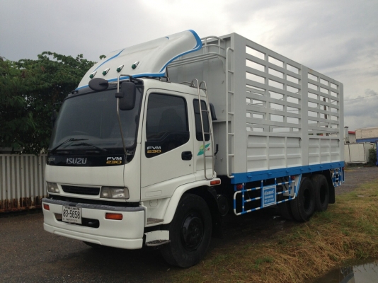 ขายรถ 10 ล้อ ISUZU FVM 230 แรงม้า เพลาเดียวกระบะพร้อมคอกสภาพพร้อมใช้งาน สนใจติดต่อ 080-4477814 พีรพงษ์