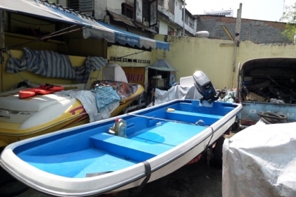 ขาย เรือไฟเบอร์ 3 ลอน 13 ฟุตเรือหล่อใหม่ พร้อมเครื่อง EVINRUDE 40 แรง สภาพพร้อมใช้ ราคา 58,000