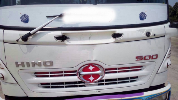 ***ขายแล้วครับขอบคุณ Truck2hand ขาย6ล้อช่วงยาว HINO MEGA SERIES-500 FC9JJKA JO5E-145HP EURO3 ปี52 เครื่องเดิมเกียร์เดิม ใช้งานน้อย ไมล์54,xxx เครื่อง145แรง4สูบ เครื่องแห้ง แน่น แรงดี เกียร์ดีไม่หลุด ช่วงล่างเดิม คัสซีสวยเดิมๆ ไม่ปะไม่บวม กระบะพื้นไม้คอกเห