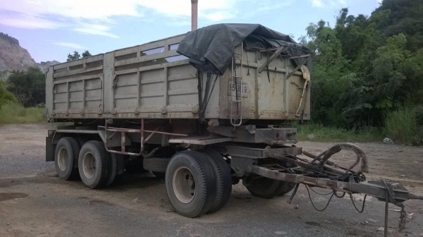 ขายลูกพ่วงดั้มสามมิตร รอนนอน 3คานยัด ปี47สภาพสวยพร้อมใช้งาน