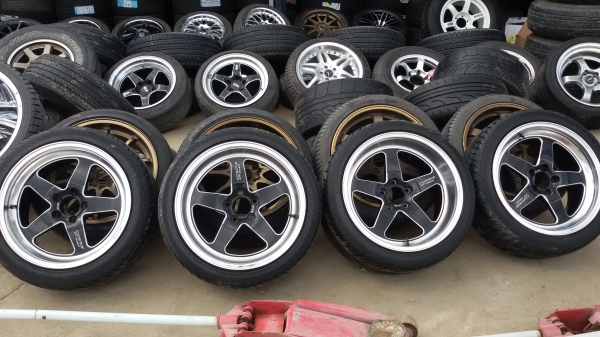 ขายล้อเวลขอบ18พร้อมยางชุดละ23500