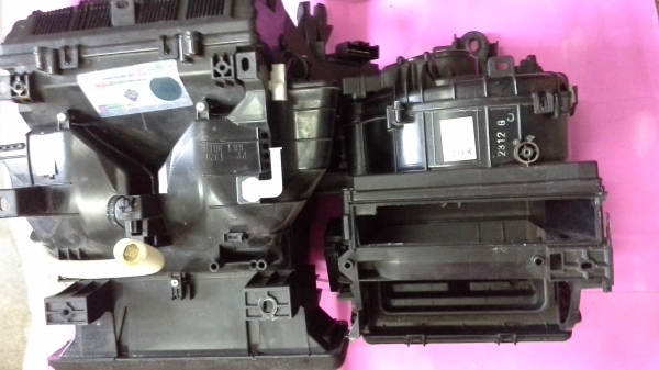 ตู้แอร์โตโยต้าฟอร์จูนเนอร์ครับ