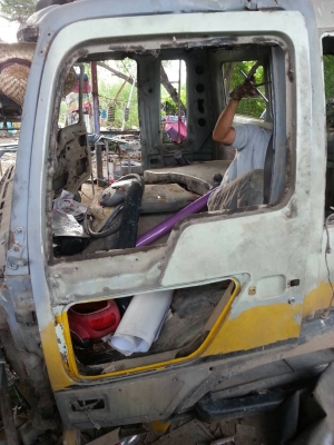 ขายครับประตูสิงห์ไฮเทคแท้ไม่มีผุครับ