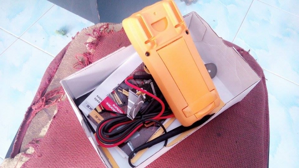 ขาย Fluke 77-IV - Digital Multimeter มือสอง สภาพแก่ะกล่องครับ ขาย Fluke 77-IV - Digital Multimeter มือสอง สภาพแก่ะกล่องครับ