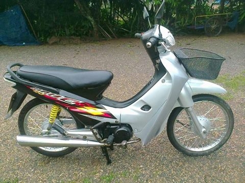 เวฟ100  ปี 48เครื้องดีมาก รถสวย เล่มพร้อมโอน