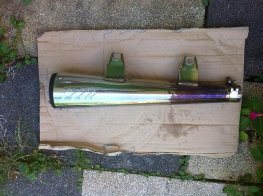 ขายท่อsupertrappยาวพร้อมคอ ขายปลายท่อ SUPERTRAPP ปลายเปิด ขายปลายรุ้งไทเทเนี่ยม