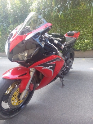 โอ บางนา ขาย cbr400 ปี89 สำเนาทะเบียน เครื่องดี สีสวย รถพร้อมใช้งาน ราคาเบาๆ 49000 บาท โอ บางนา ขาย cbr400 ปี89 สำเนาทะเบียน เครื่องดี สีสวย รถพร้อมใช้งาน ราคาเบาๆ 49000 บาท