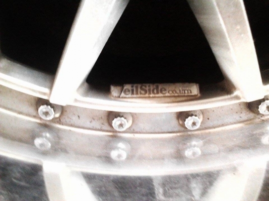 ขาย ยาง HOOSIER 28 นิ้ว พร้อมล้อแม็คแท ้ ขาย ยาง HOOSIER 28 นิ้ว พร้อมล้อแม็คแท ้