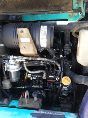 รถขุดเล็ก KOMATSU PC30R-8 แทรคยาง เก่าญี่ปุ่น