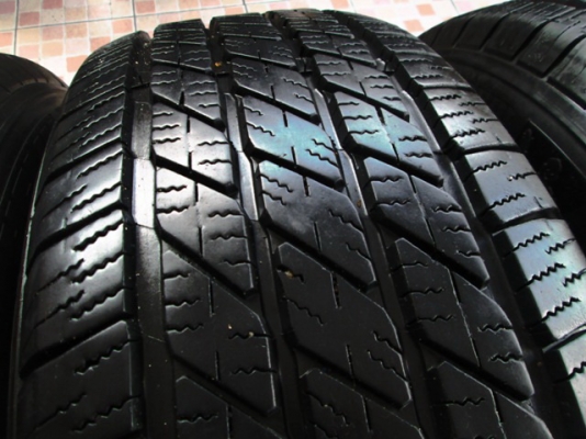 ขายยาง MICHELIN CROSSTERRAIN 265-65-17 ปี12 สวยๆ (1ชุด)