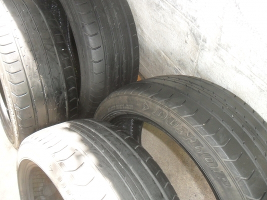 ยาง DUNLOP 195/45R16ปี12 สวยๆ 4 เส้น ราคา 2500 บาท
