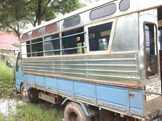 ขายถูกรถ6ล้อNKRเครื่อง100 โทร0931325126 คุณชัยยะ