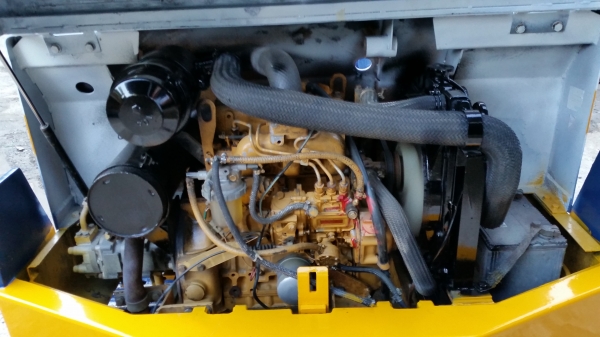 ขาย รถขุด KOMATSU รุ่น PC15 มือสองญี่ปุ่น ขาย รถขุด KOMATSU รุ่น PC15 มือสองญี่ปุ่น