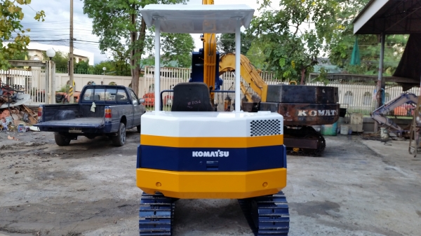 ขาย รถขุด KOMATSU รุ่น PC15 มือสองญี่ปุ่น ขาย รถขุด KOMATSU รุ่น PC15 มือสองญี่ปุ่น
