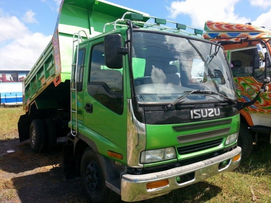 ขายดั้มDECA 195แรง เครื่องดี คัชซีสวย ภายในสวย พ.เพาเวอร์ เบรกทิฟฟี่ แอร์เย็น สภาพพร้อมใช้งาน เอกสารพร้อมโอน สนใจโทร090-8588220คุณนะ ID:narong498 หรือwww.truck.in.th/498 จัดไฟแนนซ์ได้ เงื่อนไขง่ายๆวันเดียวรับรถ