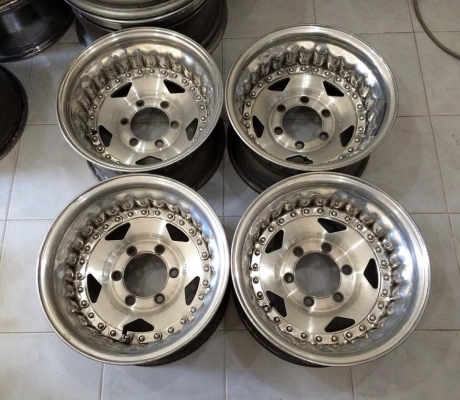 ขายล้อ CENTERLINE 15x8.5 ออฟ-25 6 รูกระบะ รุ่นข้อโซ่ เบาๆ ออฟลึก ขายล้อ CENTERLINE 15x8.5 ออฟ-25 6 รูกระบะ รุ่นข้อโซ่ เบาๆ ออฟลึก