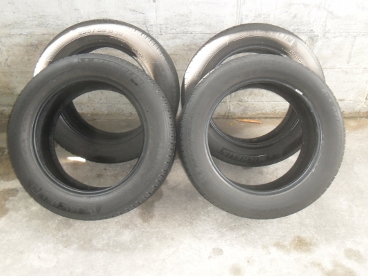 ยาง MICHELIN 235/55R18ปี11 สวยๆ 4 เส้น ราคา 3500 บาท