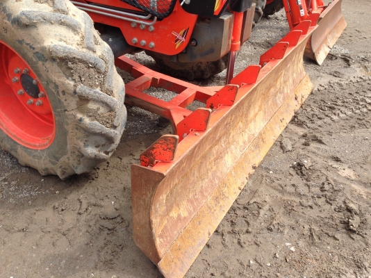 KUBOTA MAX M108S อุปกรณ์ครบหน้าหลังดาวน์ต่ำ ผ่อนสบาย KUBOTA MAX M108S อุปกรณ์ครบหน้าหลังดาวน์ต่ำ ผ่อนสบาย