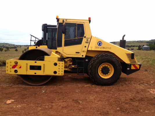 BOMAG BW219DH-3 Y2004 BOMAG BW219DH-3 Y2004