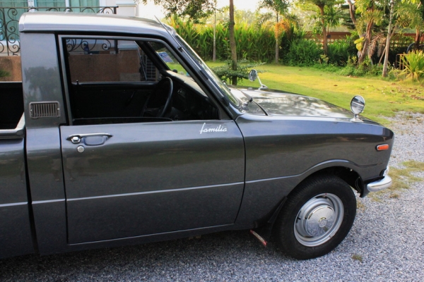 ขายmazda1000 เทาดำเรียบหรู สไตล์เดิม ทะเบียนเต็มพร้อมโอน ขายmazda1000 เทาดำเรียบหรู สไตล์เดิม ทะเบียนเต็มพร้อมโอน