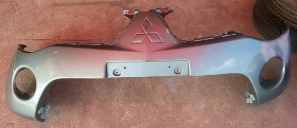 กันหน้า Triton ตัวแรก  ของแท่้มือสอง