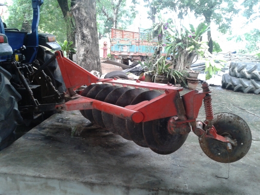 รถไถยูโล55แรงพร้อมใช้งานมีผาน7หนึ่งลูก