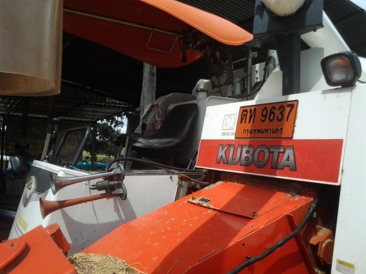 ขายตามสภาพรถเกียวคูโบต้า68รถอุ้มสภาพใช้งานได้เลย