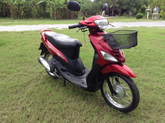 ธารนนทบุรี//ขาย yamaha mio ปี47 สวยเดิมครับ รถผู้หญิงใช้ เครื่องเดินเบานิ่งสตาร์ททีเดียวติดครับ ระบบไฟใช้ได้หมด ราคา 9,500 บาท ทะเบียนพร้อมโอน