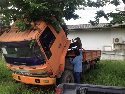 ร็อคกี้ 6ล้อติด Hiab 4ตันครึ่ง ร็อคกี้ 6ล้อติด Hiab 4ตันครึ่ง