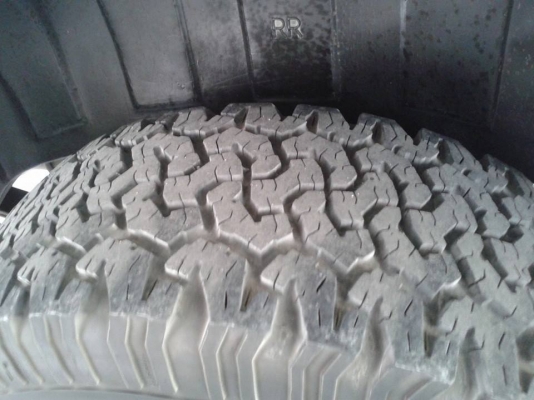 มาแล้วครับ max xt-9 รัดด้วยยาง bf at 265/70/16 ปี 11 มาแล้วครับ max xt-9 รัดด้วยยาง bf at 265/70/16 ปี 11