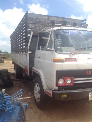 ขายรถ 6 ล้อ isuzu เครื่อง175 สภาพสวยพร้อมใช้งาน