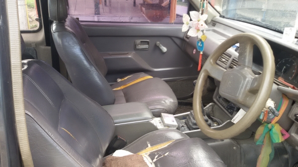 ขายรถบ้านสภาพเดิมบางปี93ใช้ส่วนตัวไม่เคยบรรทุกหนักสอบถามรายละเอียดได้เลยสภาพนี้หายาก